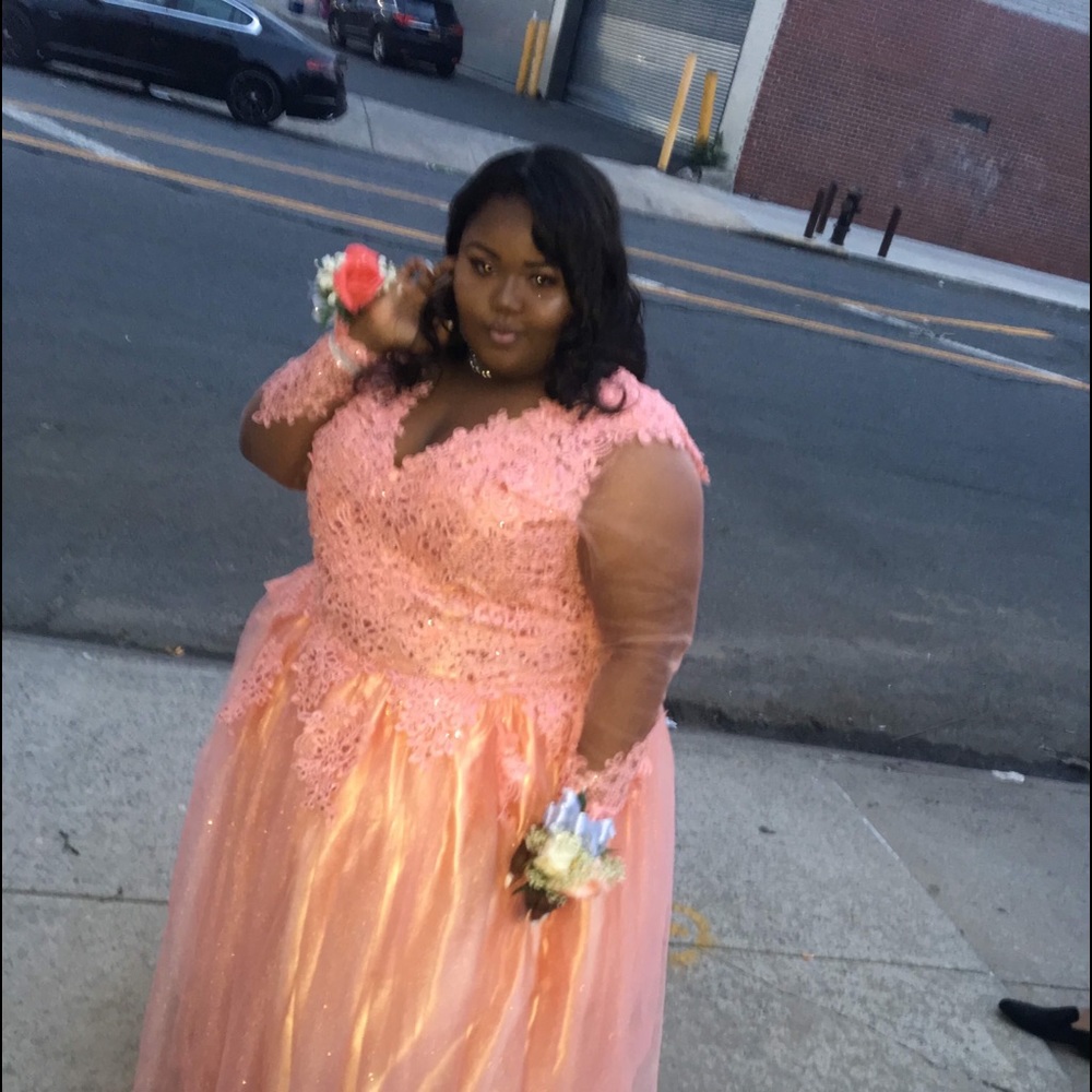 Plus size prom dress - Picture 1 of 5